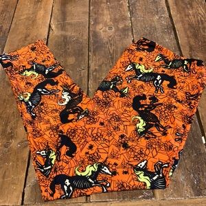 Unicorn skeleton and spiders leggings 🦄🕷🕸